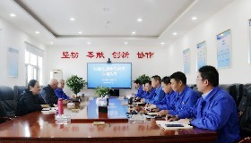 集團(tuán)領(lǐng)導(dǎo)楊振華、范德芳一行蒞臨公司調(diào)研指導(dǎo)